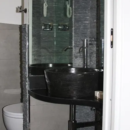 Le Giare Bed and Breakfast Μοντερόσο αλ Μάρε